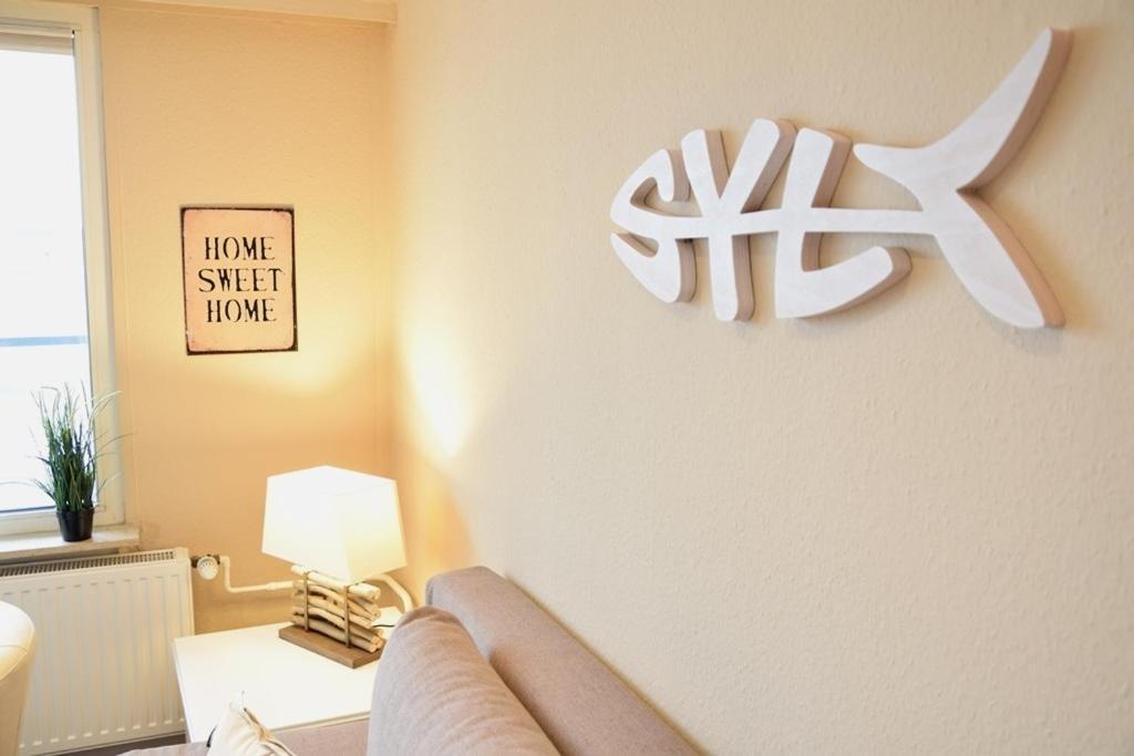 Schoenes Neues Hochwertig Renoviertes 2-Zimmer Appartement In Der 4. Etage. Βέστερλαντ Εξωτερικό φωτογραφία